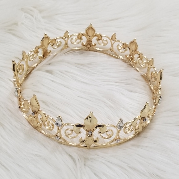 Vintage crown main image 4